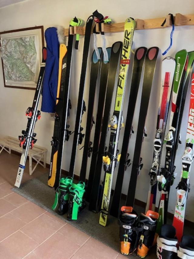 Affittacamere Iragidor Cortina dʼAmpezzo Exterior foto